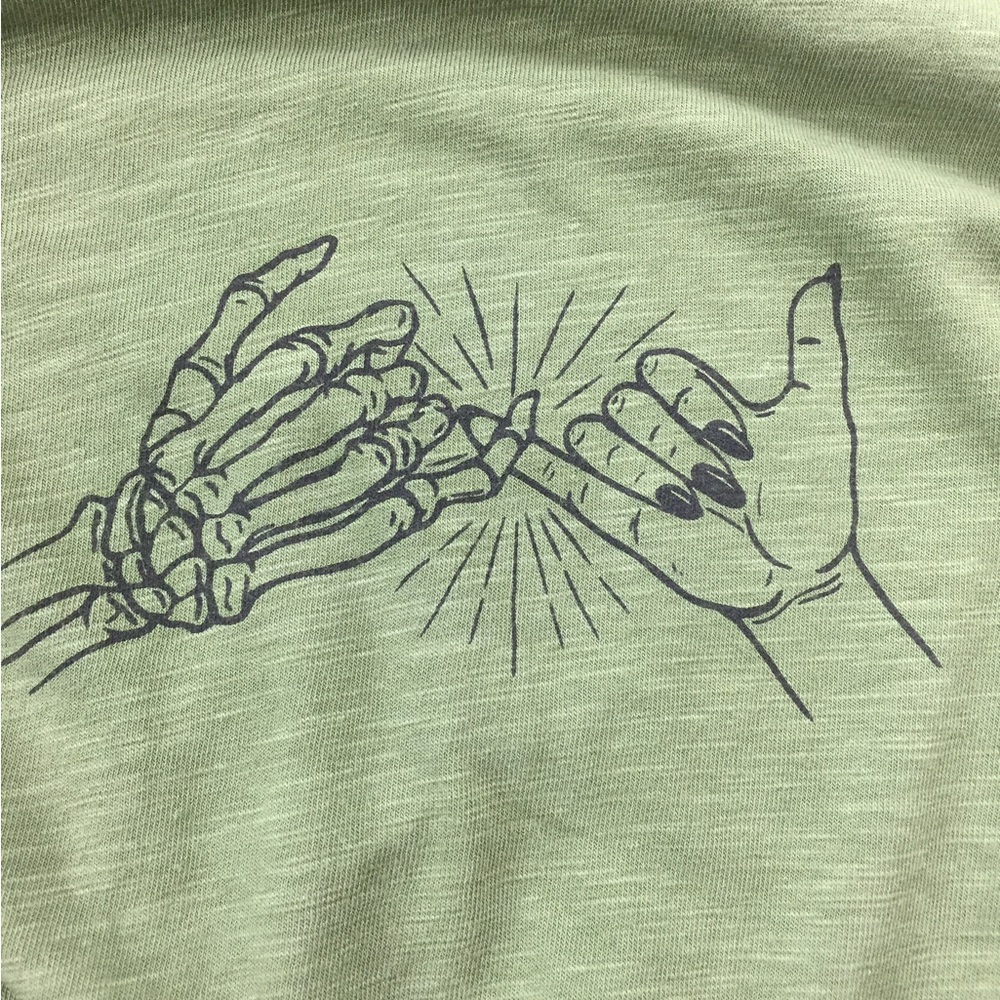 Torrid Olive Slub Jersey Tee. Super Soft skulls - Picture 5 of 6